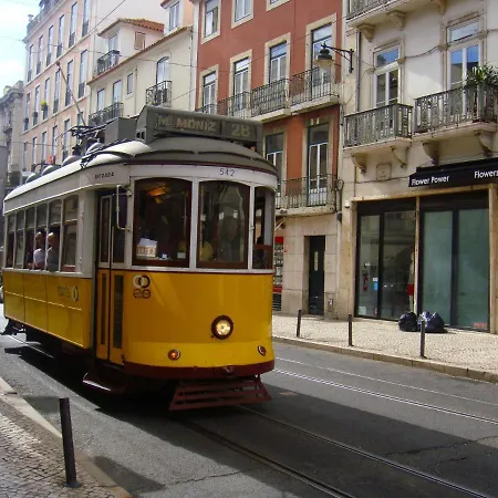 Bairro Alto Gaveas Family * Lisbon