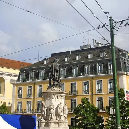 Apartment Bairro Alto Gaveas Family Lisbon