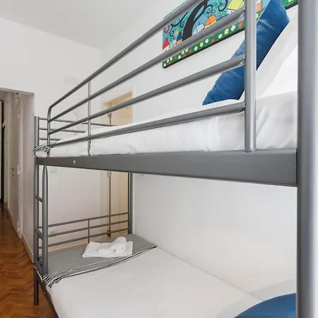 Apartment Bairro Alto Gaveas Family *