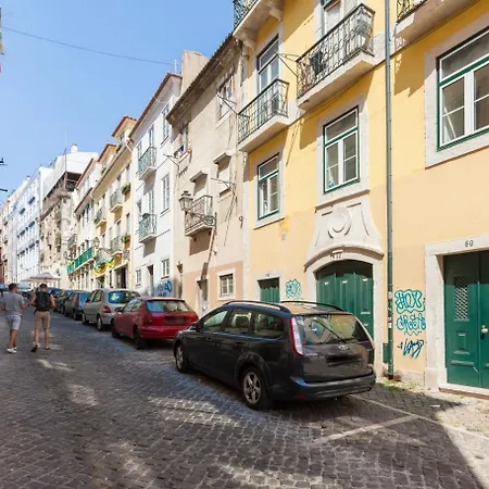 Apartment Bairro Alto Gaveas Family